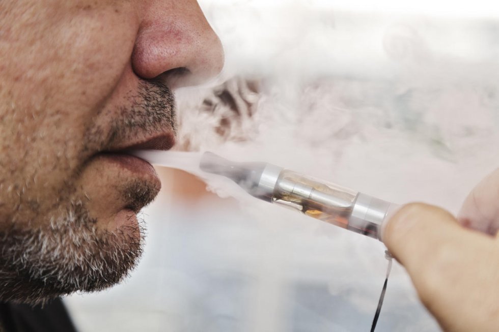Forskning slår fast: E-cigaretter ER sundere end almindelige smøger
