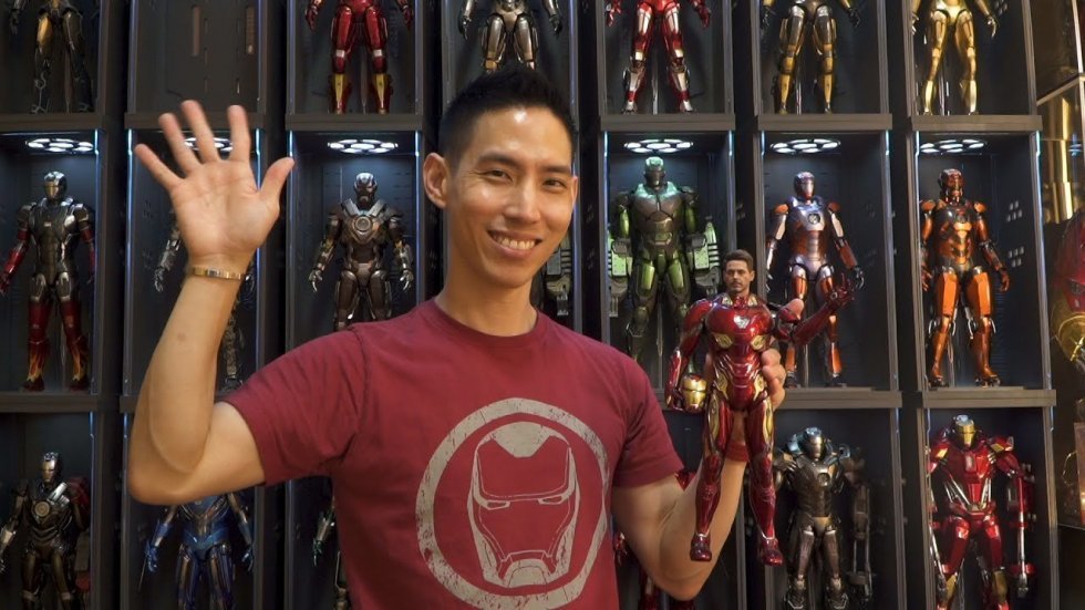 Marvel-fan har et helt rum dedikeret til sine 150 Iron Man-figurer