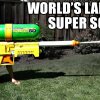 World's LARGEST SUPER SOAKER!! (not clickbait) - Fyr har lavet verdens største Super Soaker, som med sikkerhed vil vinde alle sommerens vandkampe