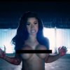 Cardi B går topløs i sin nyeste kontroversielle musikvideo