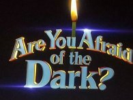 Officiel trailer til Are You Afraid of the Dark er rendyrket gysernostalgi