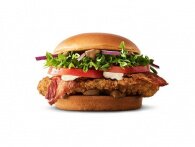 Homestyle Chicken Caesar: Stjernekok har designet endnu en burger til din næste McDonald's-date