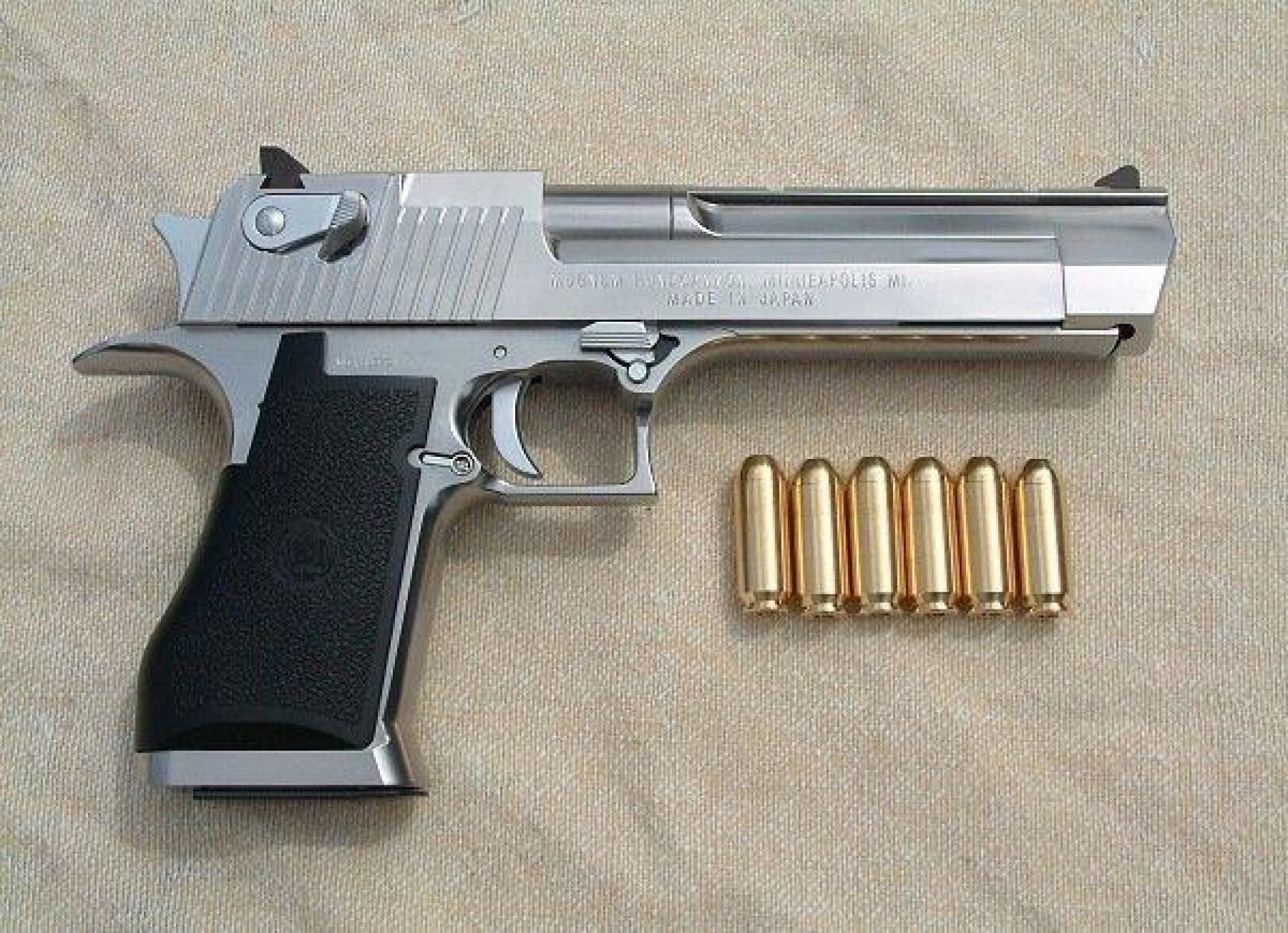 Пустынный орел. Desert Eagle 50 калибра. Desert Eagle 50 AE. Пистолет Desert Eagle 50. Десерт игл 50 Калибр.