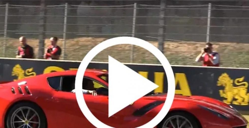 Så er den nye Ferrari F12TDF i aktion
