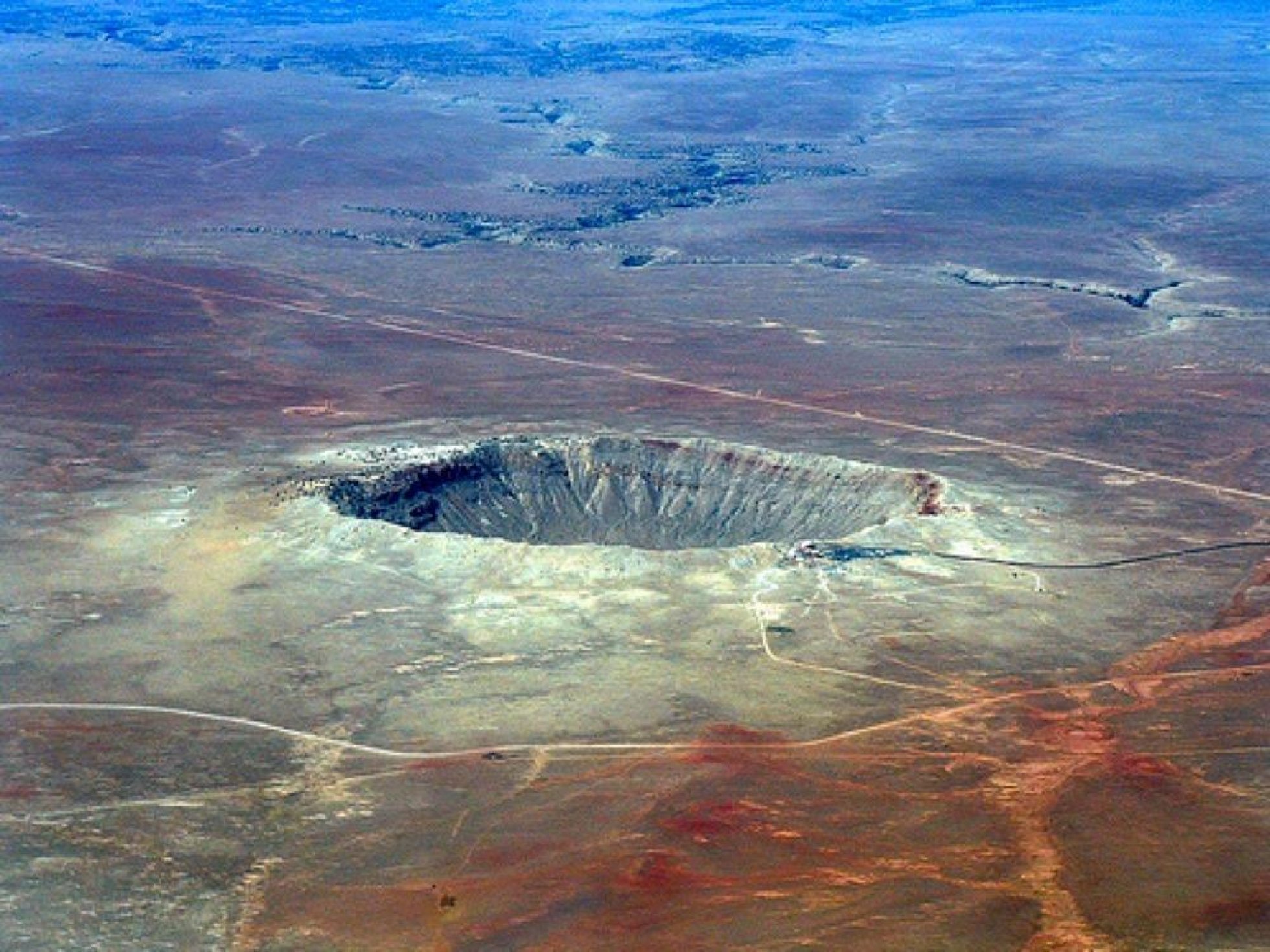 Самый крупный кратер на земле. Кратер Чиксулуб. Кратер Вредефорт. Вредефорт метеорит кратер. Кратер Бэрринджера.