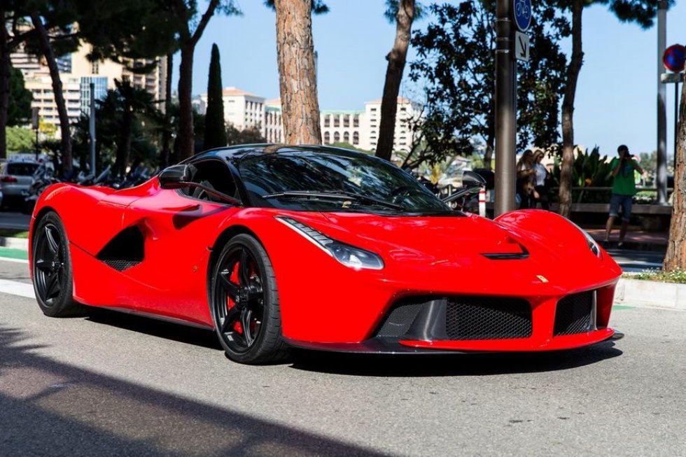 Anklage: Ferrari har et hemmeligt værktøj, der kan nulstille kilometertælleren