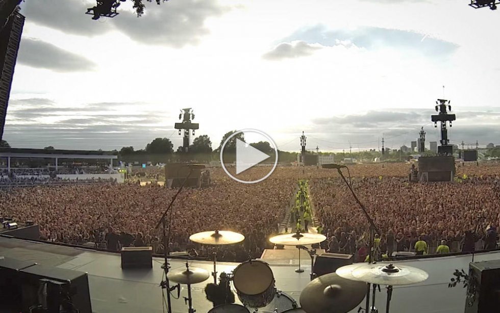 Hør 65.000 mennesker synge Queens "Bohemian Rhapsody" til en legendarisk Green Day koncert