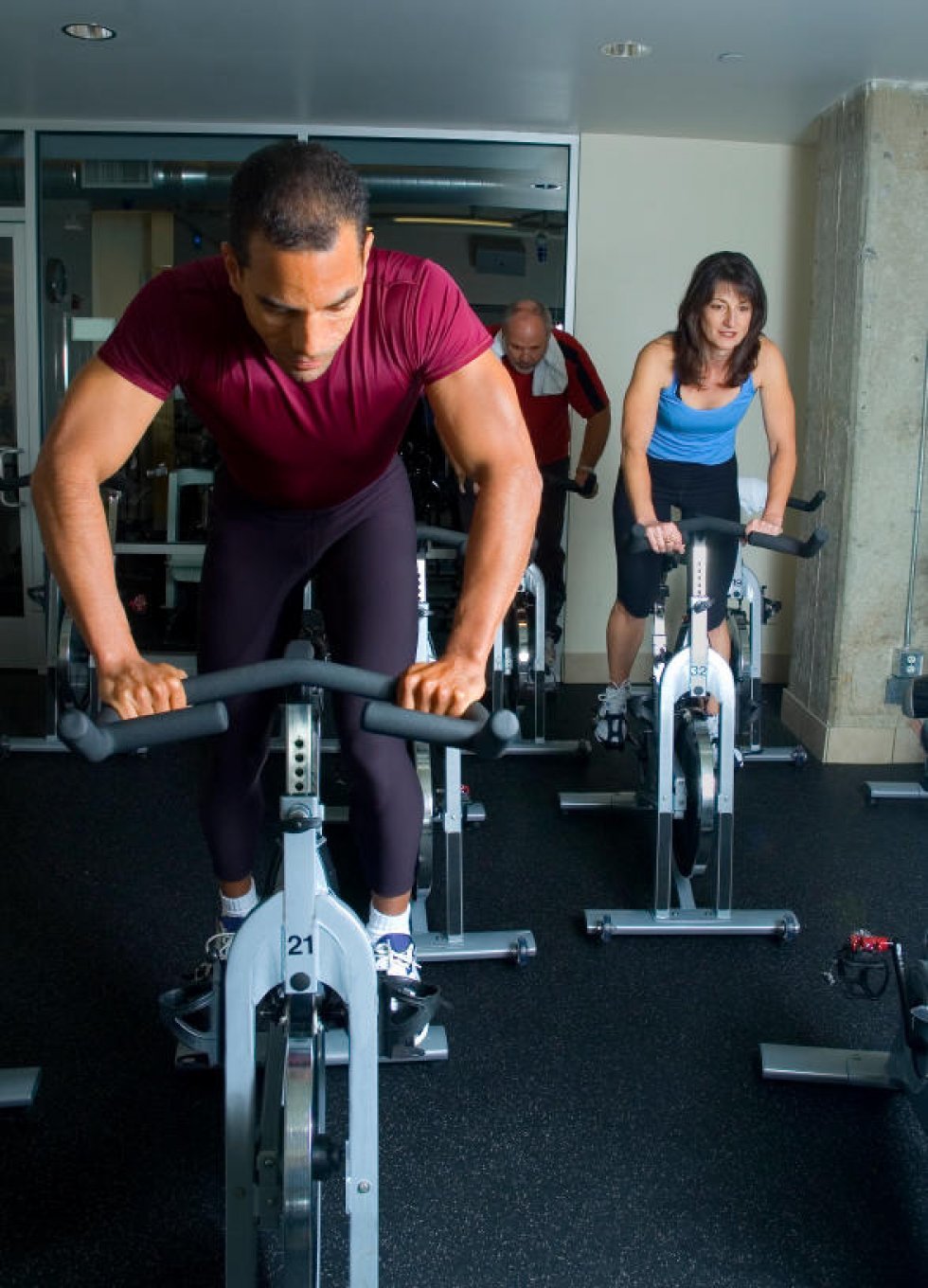 8 fede øvelser, der forbrænder flere kalorier end løb - OG giver muskler