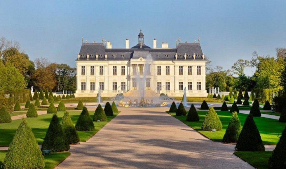 Kom med ind i verdens dyreste mansion, der netop er blevet solgt for mere end 2 milliarder kroner