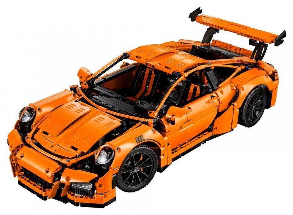 Blæret Porsche 911 GT3 RS fra LEGO