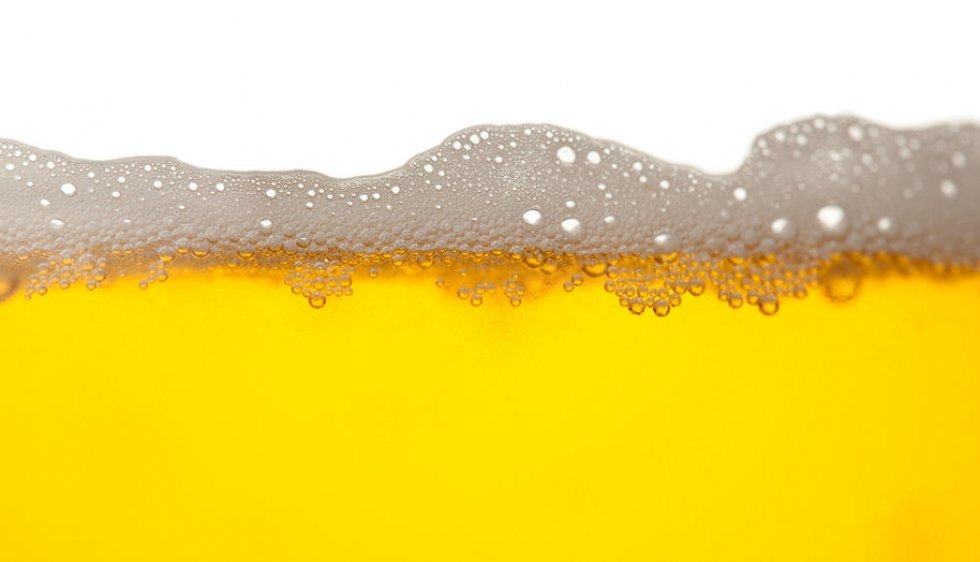 Nogle geniale mænd har opfundet en maskine der forvandler dit urin til øl