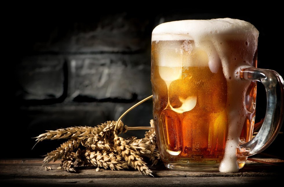 Drop panodilerne: Øl virker langt bedre imod tømmermænd