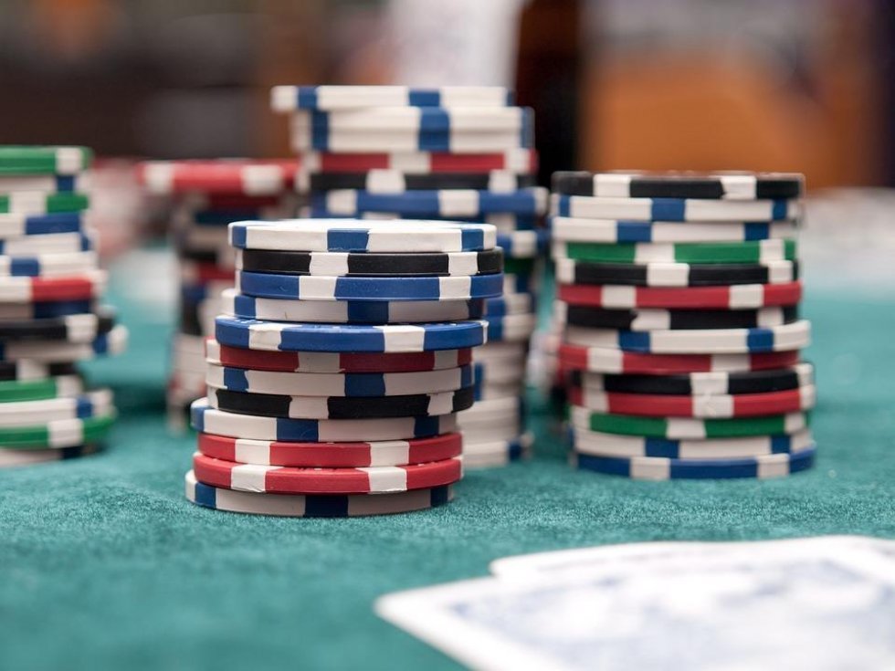 Guide: Fire af de bedste online casinoer for rigtige drengerøve