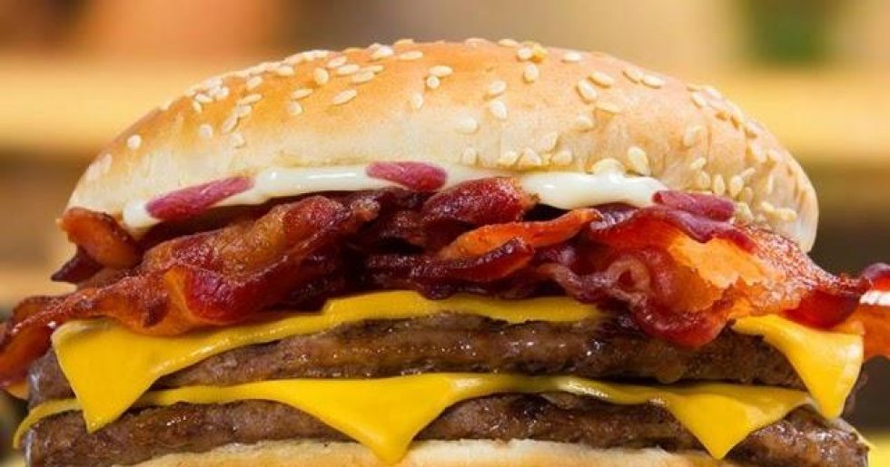 Burger King lancerer The Bacon King: en burger fyldt med en hel pakke bacon
