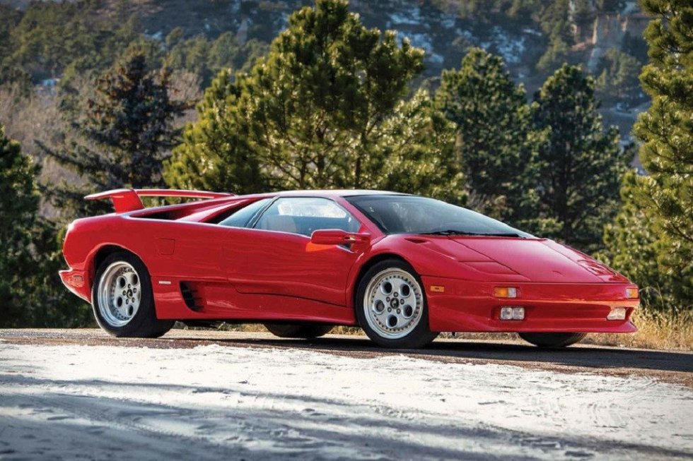 Mario Andrettis røde 1991 Lamborghini Diablo er kommet på auktion