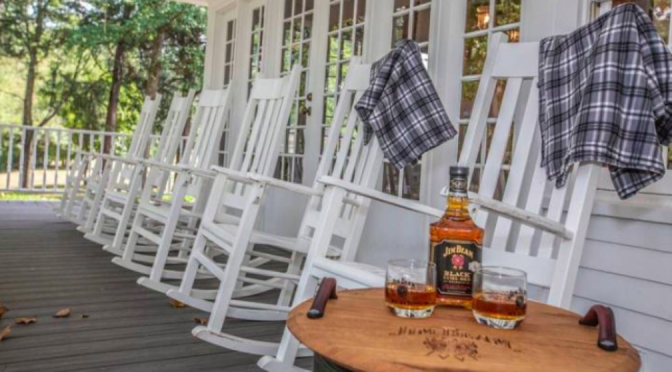 Årets herretur: Nu kan du bo på Jim Beams whisky-destilleri i USA