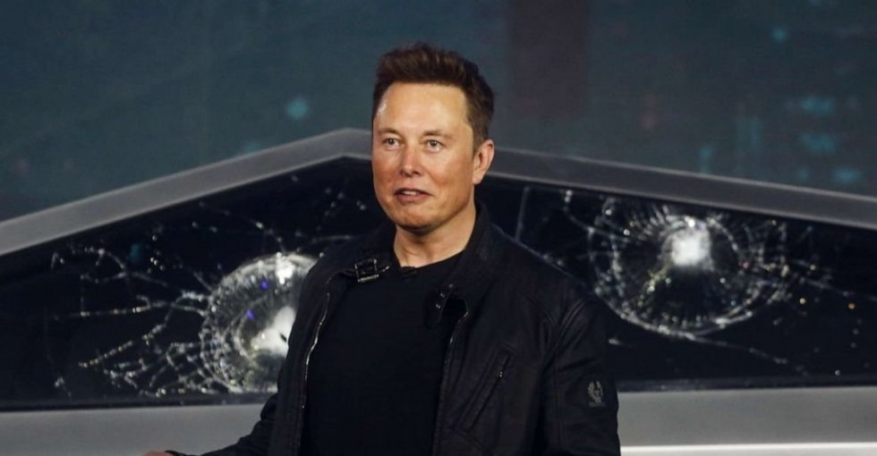Elon Musk har døbt sit første barn X Æ A-12 Musk