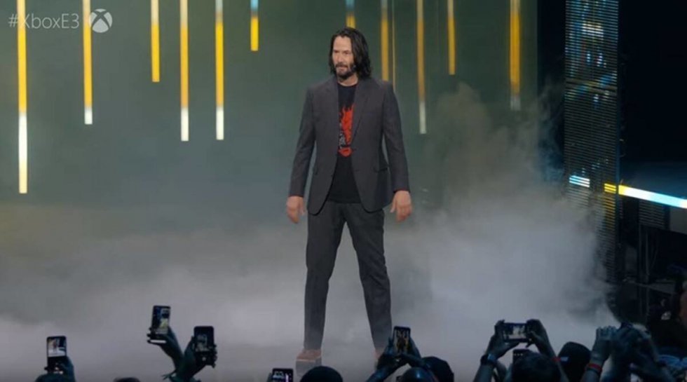 Keanu Reeves er blevet klippet til sin rolle i Matrix - og internettet falder i svime over hvor ung han ser ud