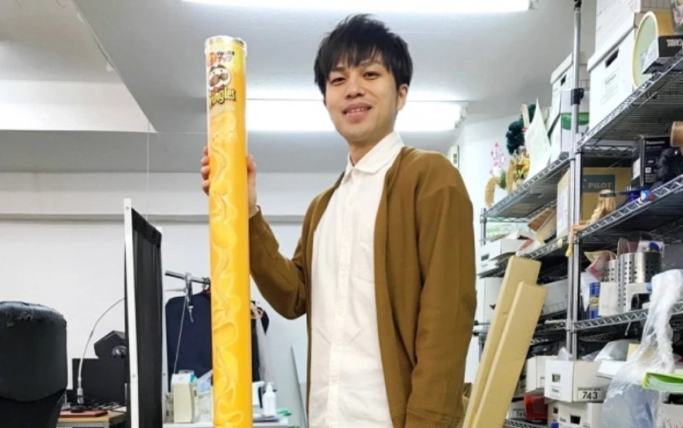 Pringles har lanceret et chips-rør på højde med et menneske