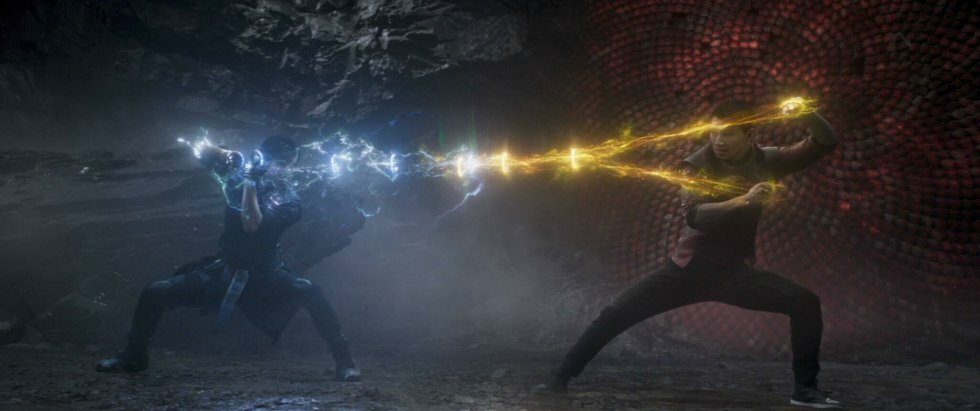De ti ringe har et power-level, som giver anledning til mange teorier - Foto: Marvel Studios - Anmeldelse: Shang-Chi and the Legend of the Ten Rings