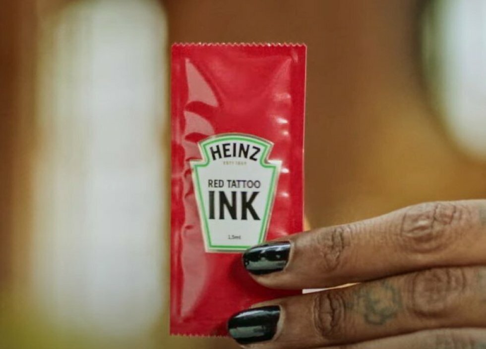 Heinz lancerer rød tattoo-blæk