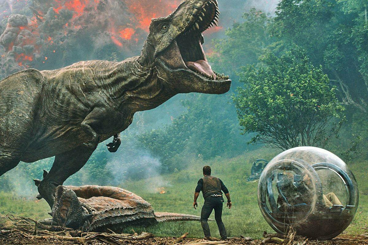Action-guruen David Leitch skal efter sigende reboote Jurassic World-franchisen i 2025