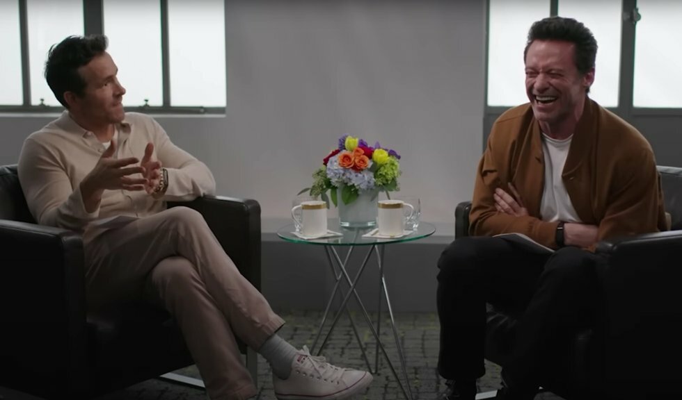 Ryan Reynolds og Hugh Jackman interviewer hinanden i årets bromance-snak