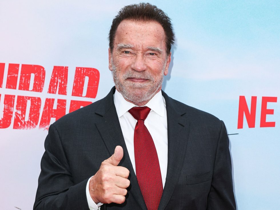 Arnold Schwarzenegger fik Penelope Ann Miller til at tro, hun havde købt en skod-BMW