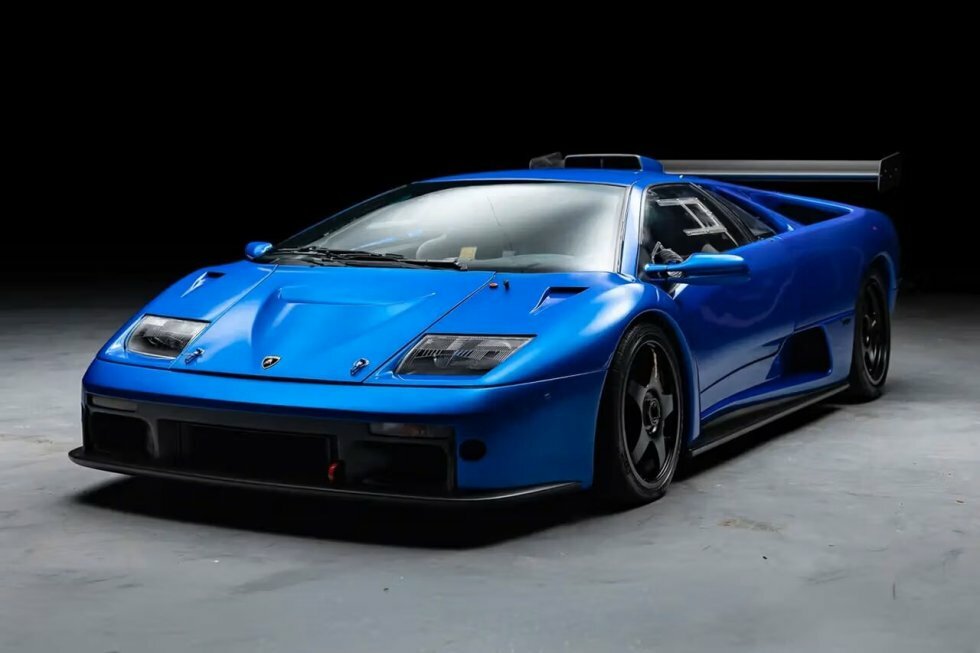 1 ud af 30 Lamborghini Diablo GTR er dukket op på auktion