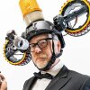 Adam Savage's Head-Mounted Dart Blaster! - Adam Savage har bygget en fuldautomatisk Nerf-hjelm!