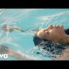 Arctic Monkeys - Snap Out Of It (Official Video) - Stephanie Sigman [Fredagens Bondbabe]