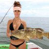 Bottom fishing for grouper in Florida - Luiza Barros - Verdens lækreste, kvindelige fisker?