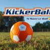 KickerBall - The Only Ball that Let's You Kick Like the Pros! - Vil du være gruppens største målscorer? Demonstrér dine skills med en genial trickfodbold