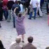 grandma on disco biscuits - Fesen vals på festival