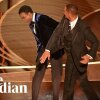 Watch the uncensored moment Will Smith smacks Chris Rock on stage at the Oscars, drops F-bomb - Vred Will Smith gav Chris Rock en dummeflad på live-tv til årets Oscar-show