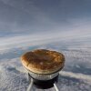 GOPR0003 - Briter forsøger at sende en tærte ud i verdensrummet