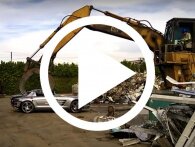 Video: Gravko smadrer Mercedes-Benz SLS AMG