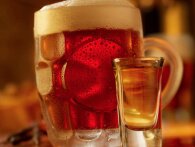 Dette bar-trick kan sikre dig gratis øl hele aftenen 