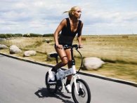 Danske MATE har skabt en cykel du kan folde sammen og tage med overalt - og den er ikke engang dyr