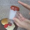 Fedt trick: Sådan får du nemt de sidste dråber ud af ketchup-flasken