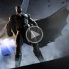 Det ultimative cosplay-kostume: Virkelighedens Batman-dragt kommer med røggranater og strømpistol