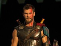 Thor: Ragnarok er en gudefilm