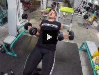 Få store overarme på rekordtid: Kombinér disse to øvelser for at få mest muligt ud af din bicepstræning