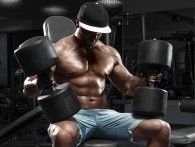 Biceps Blast: Sådan 'super-setter' du dig til store overarme