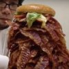 Endelig: En Whopper med 1000 skiver bacon!