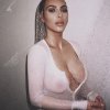 @kimkardashian - Kim Kardashian smider tøjet i ny serie af instagram fotos