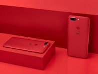 Vind en OnePlus 5T Lava Red