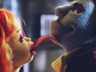 Skaberne af The Muppets har sagsøgt filmselskabet bag den nye sex-fikserede dukkefilm