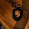 Porsche og amerikansk valnød: Det ultimative skrivebord for mænd