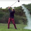 Golf på steroider: Raketdrevet golfkølle svinger med 241 km/t